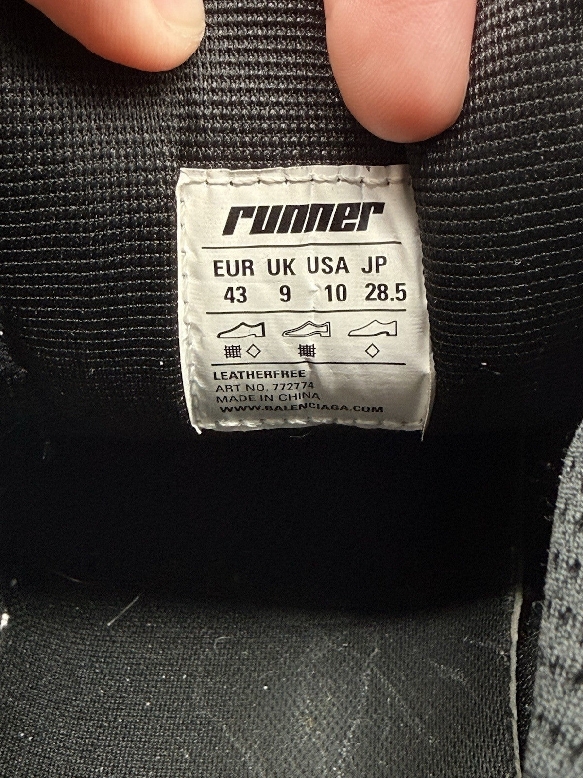 WORN ONCE Size 10 - Balenciaga Runner Sneaker White Black