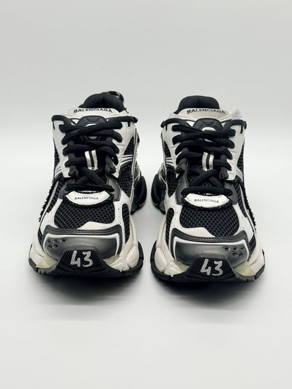 WORN ONCE Size 10 - Balenciaga Runner Sneaker White Black