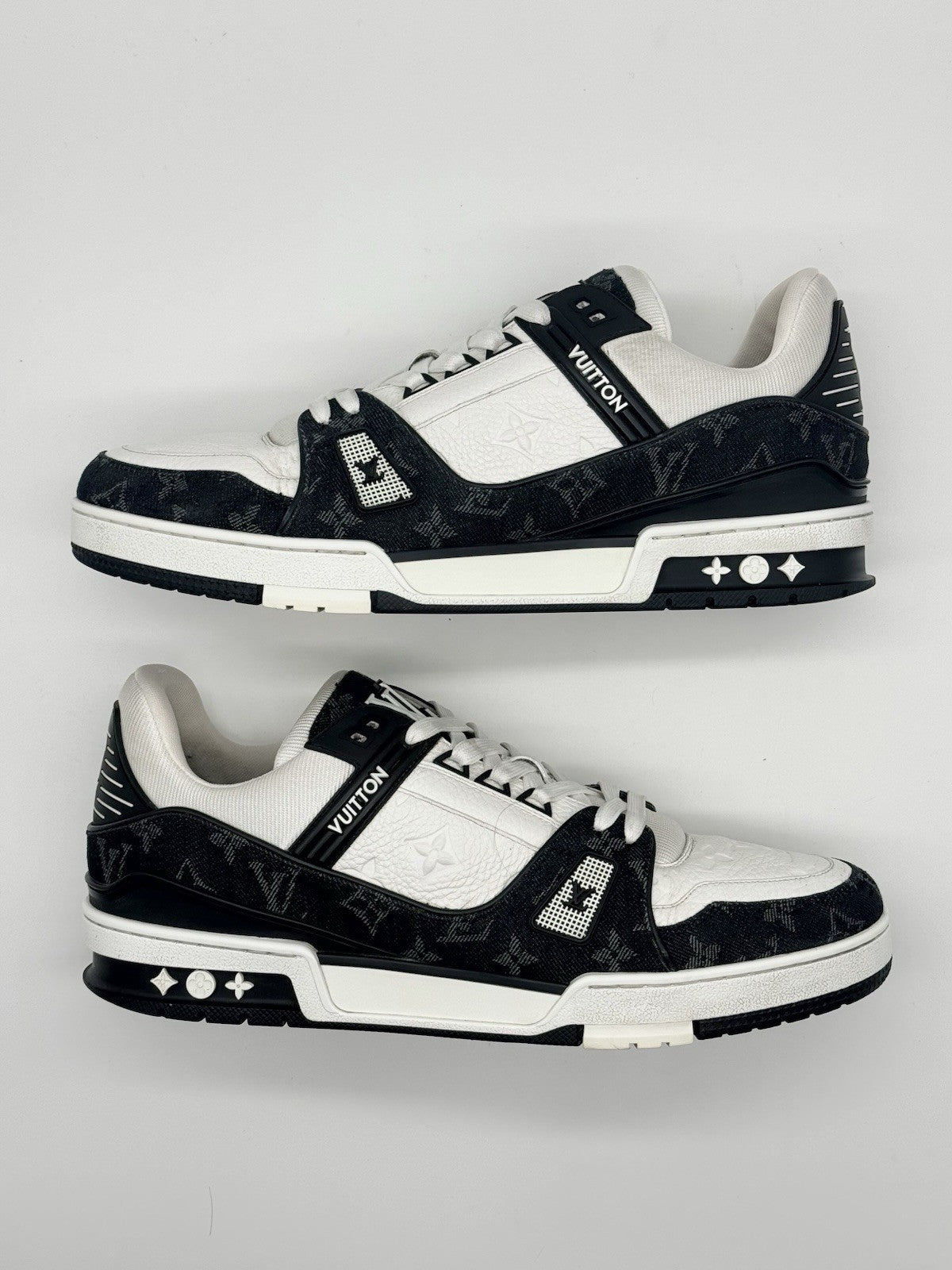 Size 11 - Louis Vuitton Trainer Low Black White