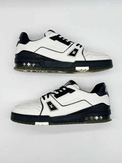 Size 9.5 - Louis Vuitton Trainer Low White Black
