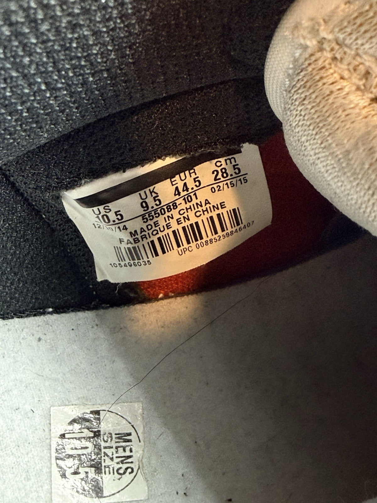 Size 10.5 - Jordan 1 Retro OG High Chicago (2015)