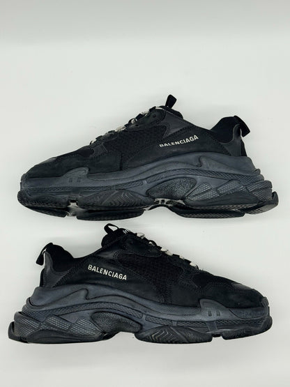 Size 10 - Balenciaga Triple S Sneaker Triple Black