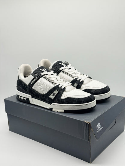 Size 11 - Louis Vuitton Trainer Low Black White