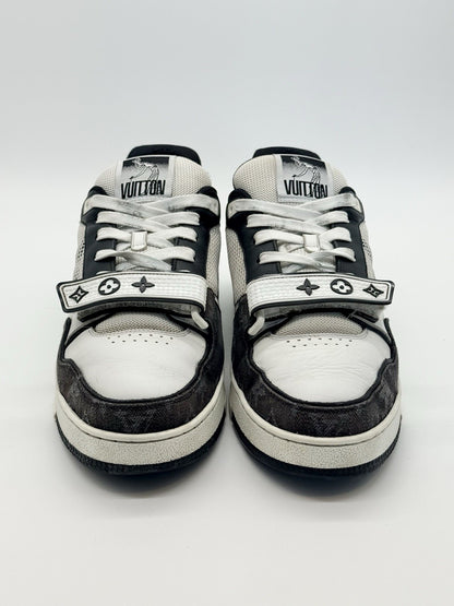 Size 9 - Louis Vuitton Trainer Low Strap Black