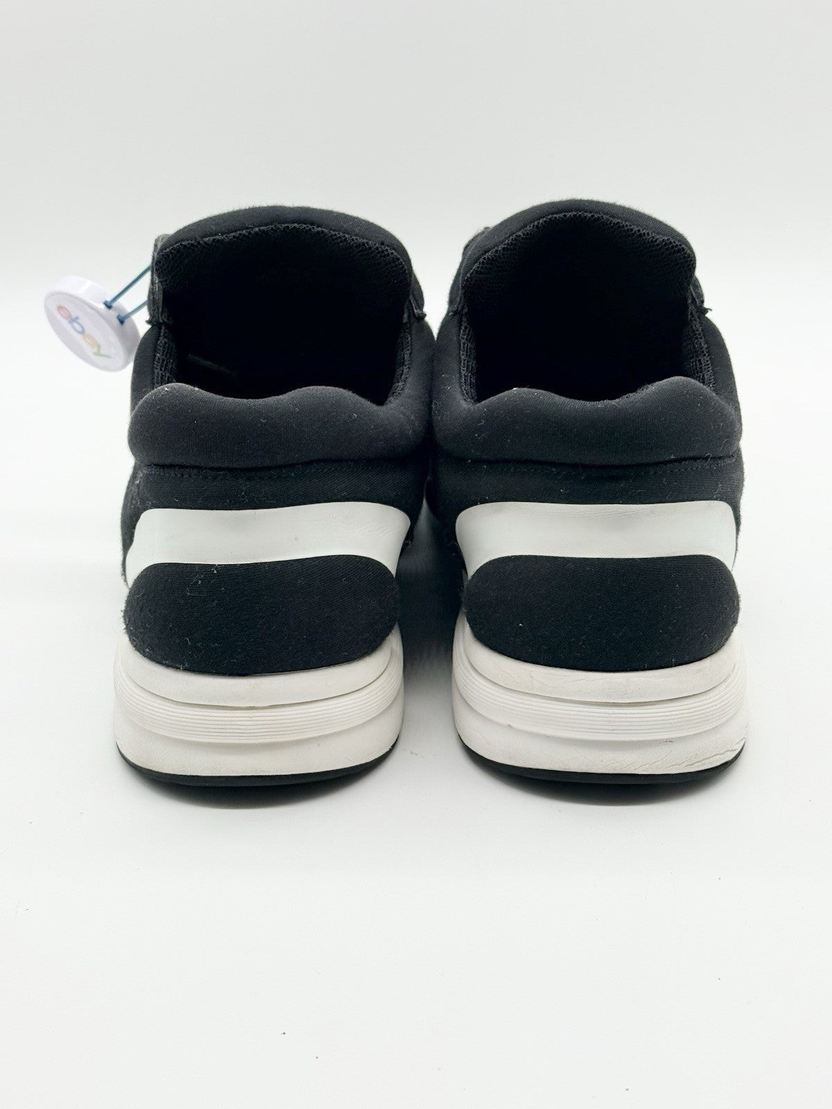Size 10 - CHANEL CC Logo Black White
