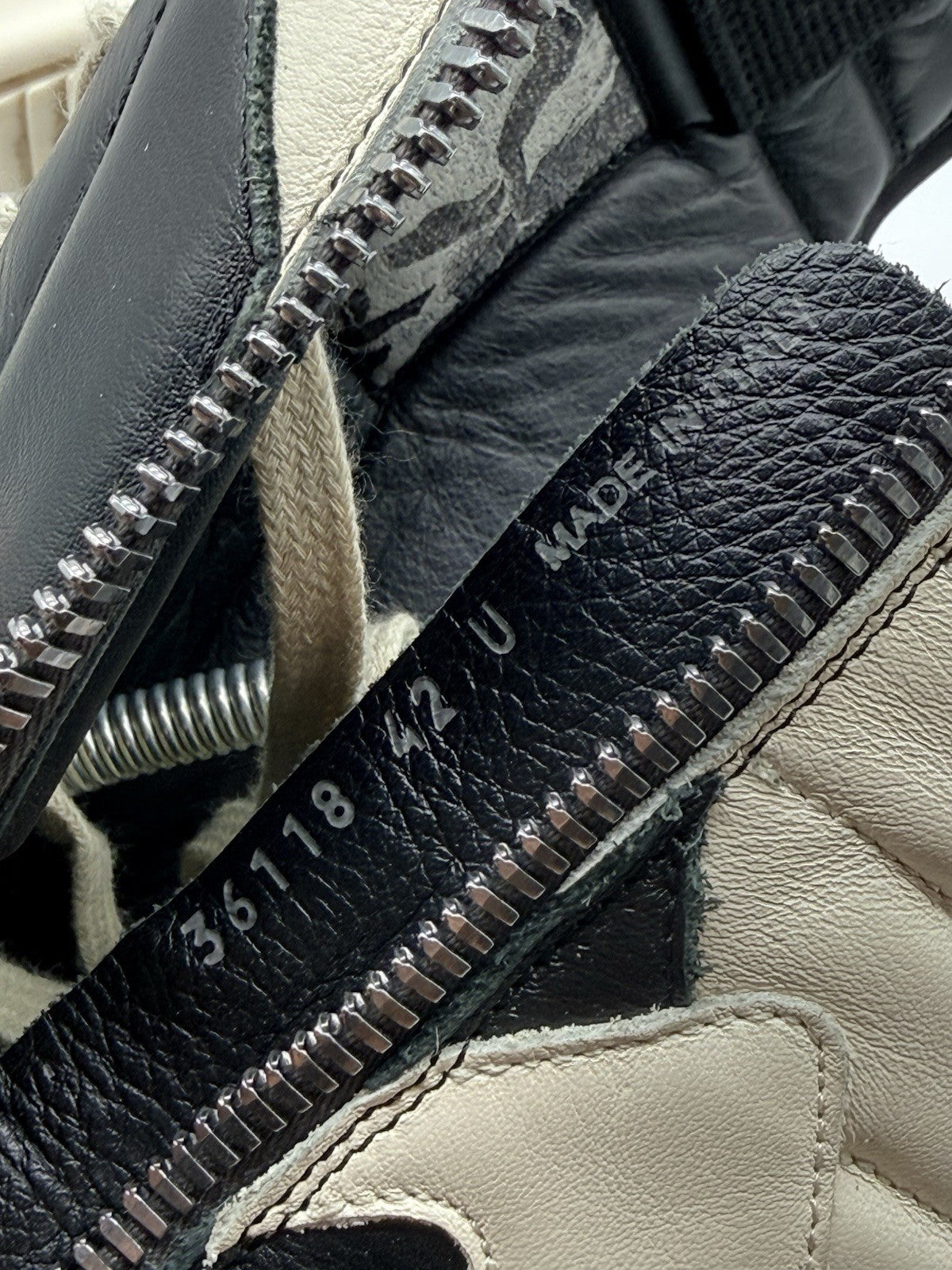 Size 9 - Rick Owens Geobasket Black Milk