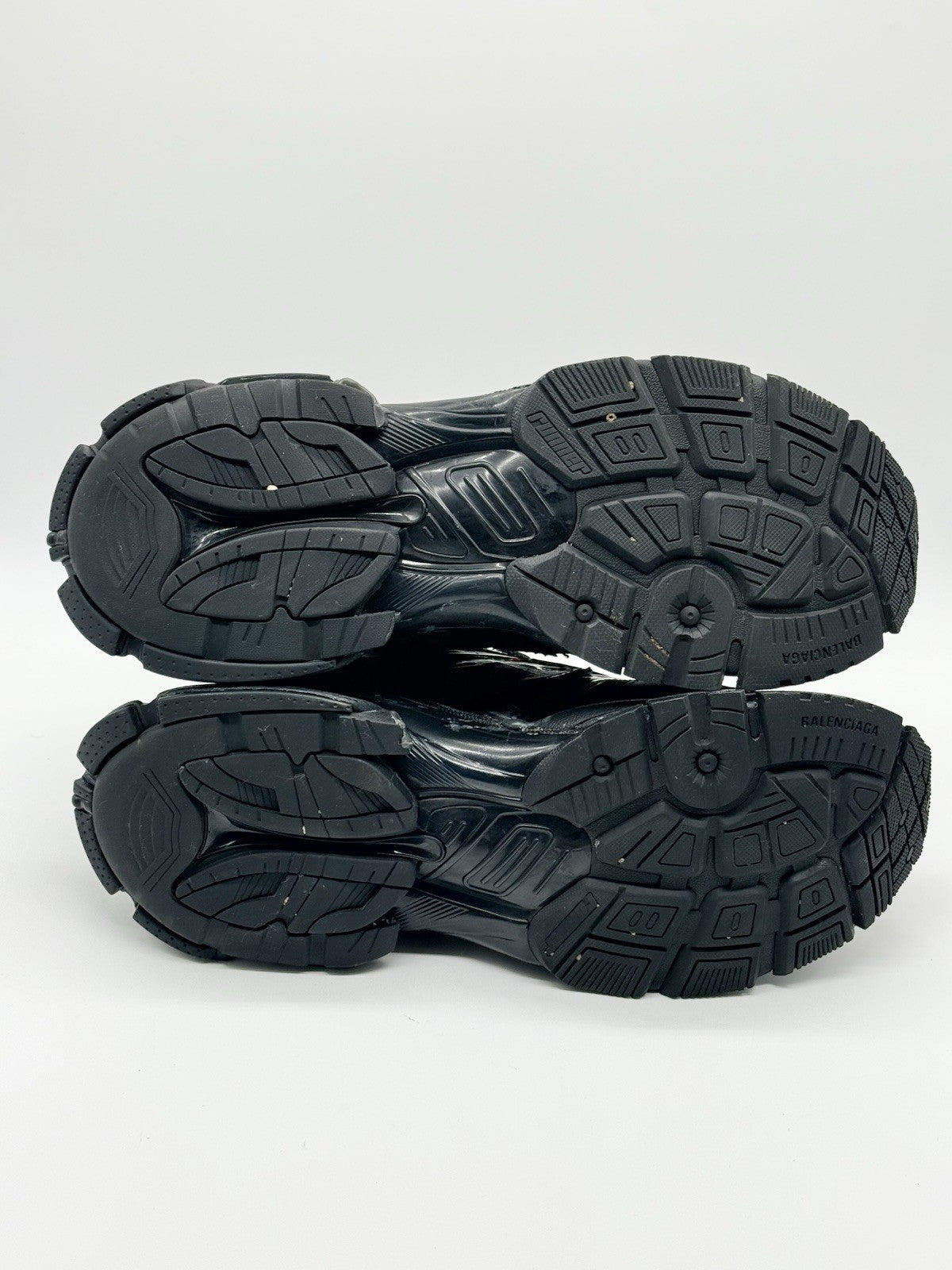 Size 13 - Balenciaga Runner Sneaker Graffiti - Black Red