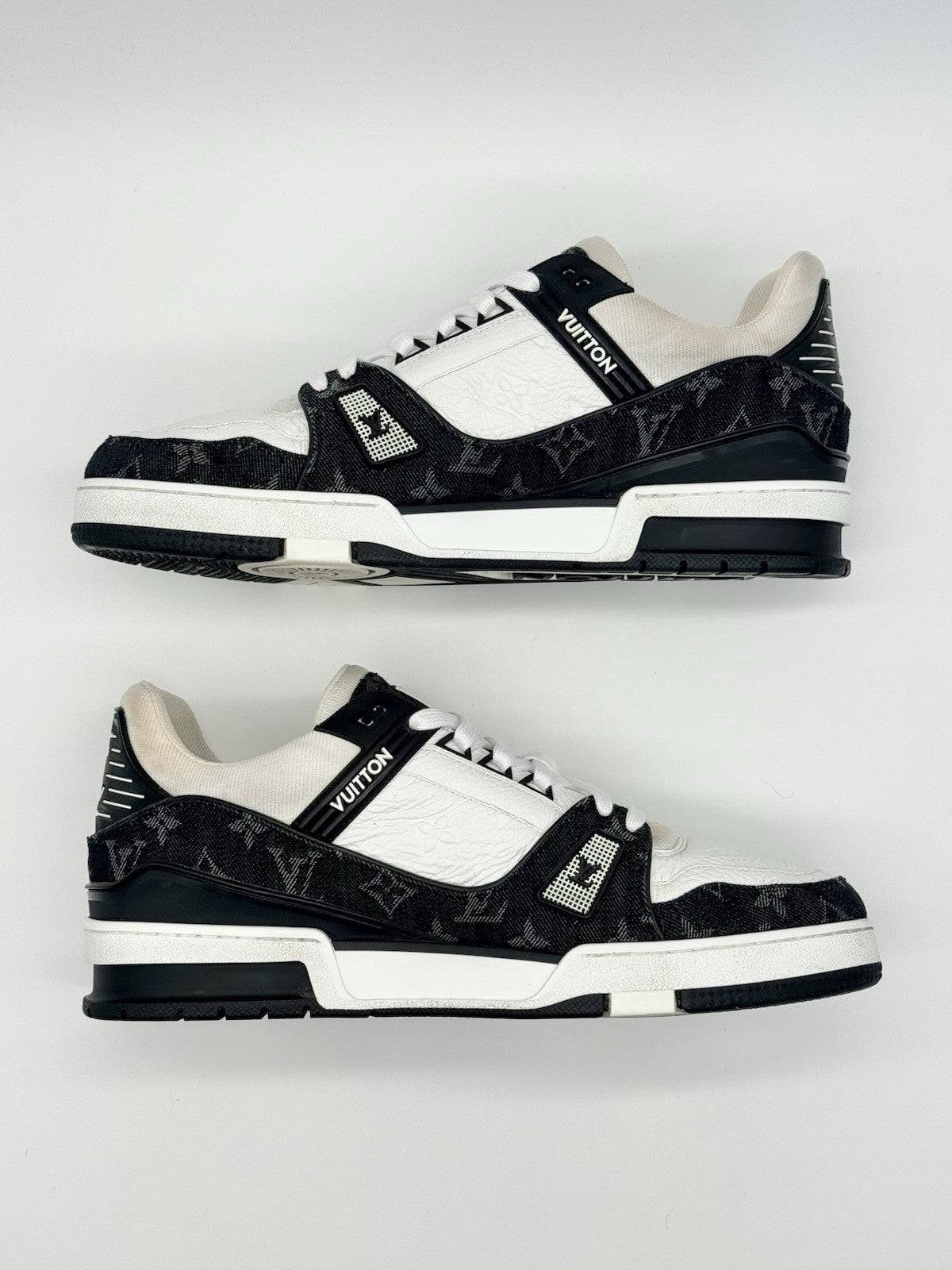 Size 10 - Louis Vuitton Trainer Low Black