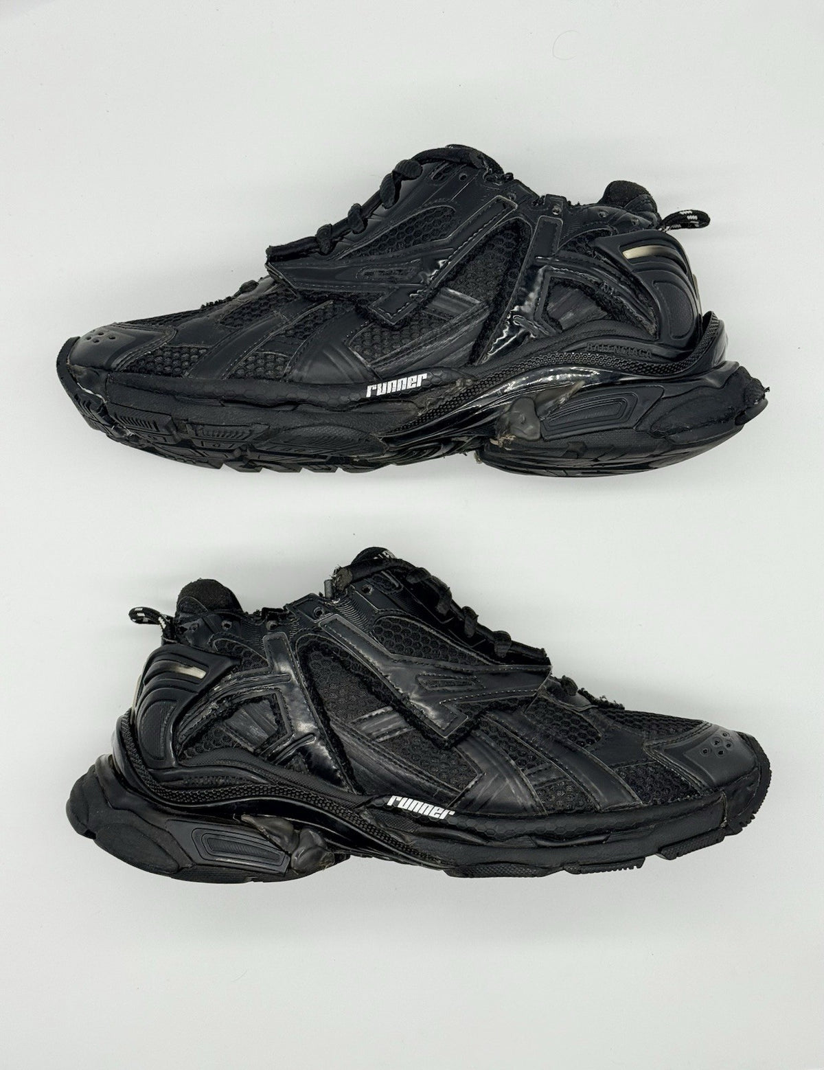 Size 9 - Balenciaga Runner Sneaker Black