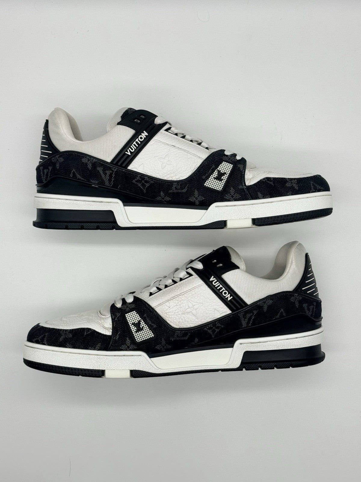 Size 11 - Louis Vuitton Trainer Low Black White
