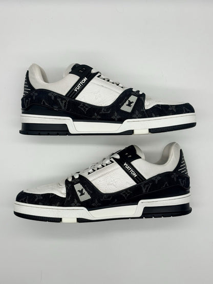 Size 11 - Louis Vuitton Trainer Low Black White