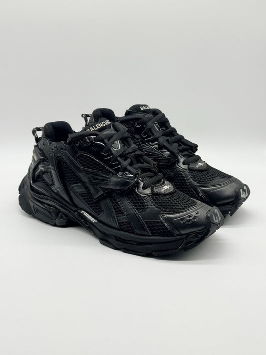 Size 9 - Balenciaga Runner Sneaker Black