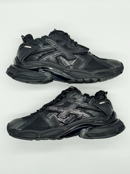 Size 10 - Balenciaga Runner Sneaker Black