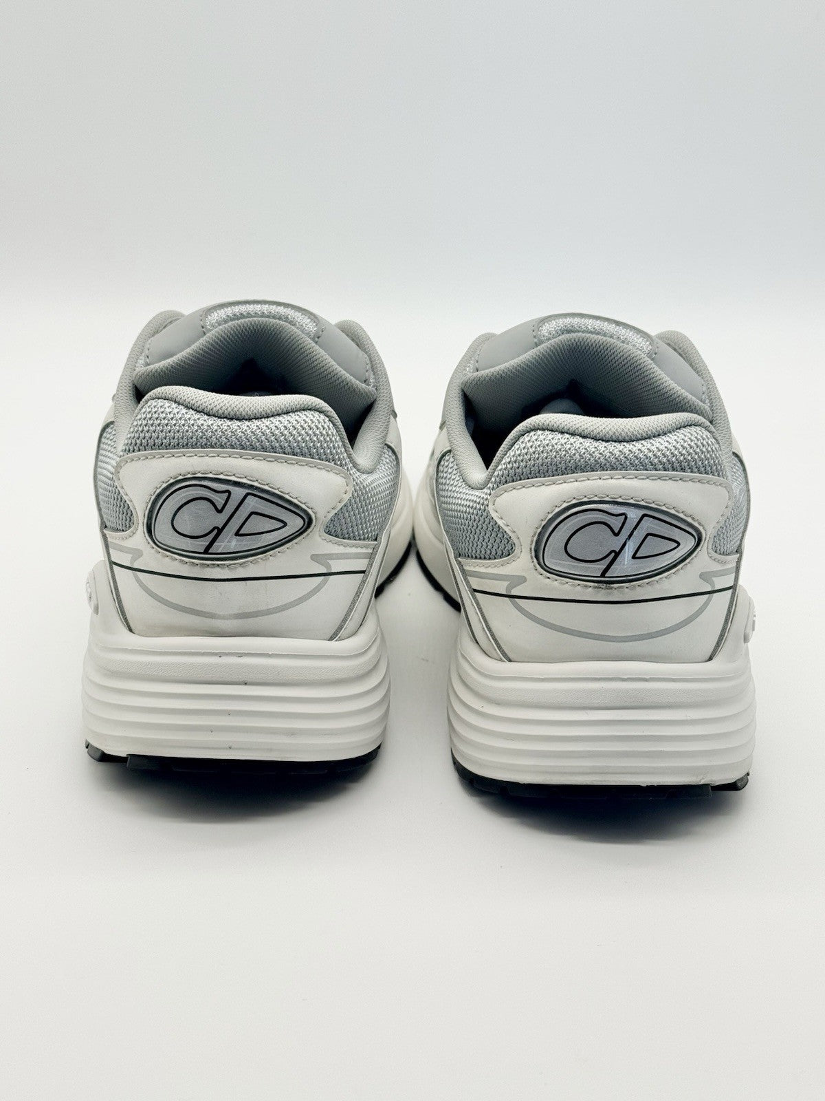 Size 8 - Dior B30 White Grey