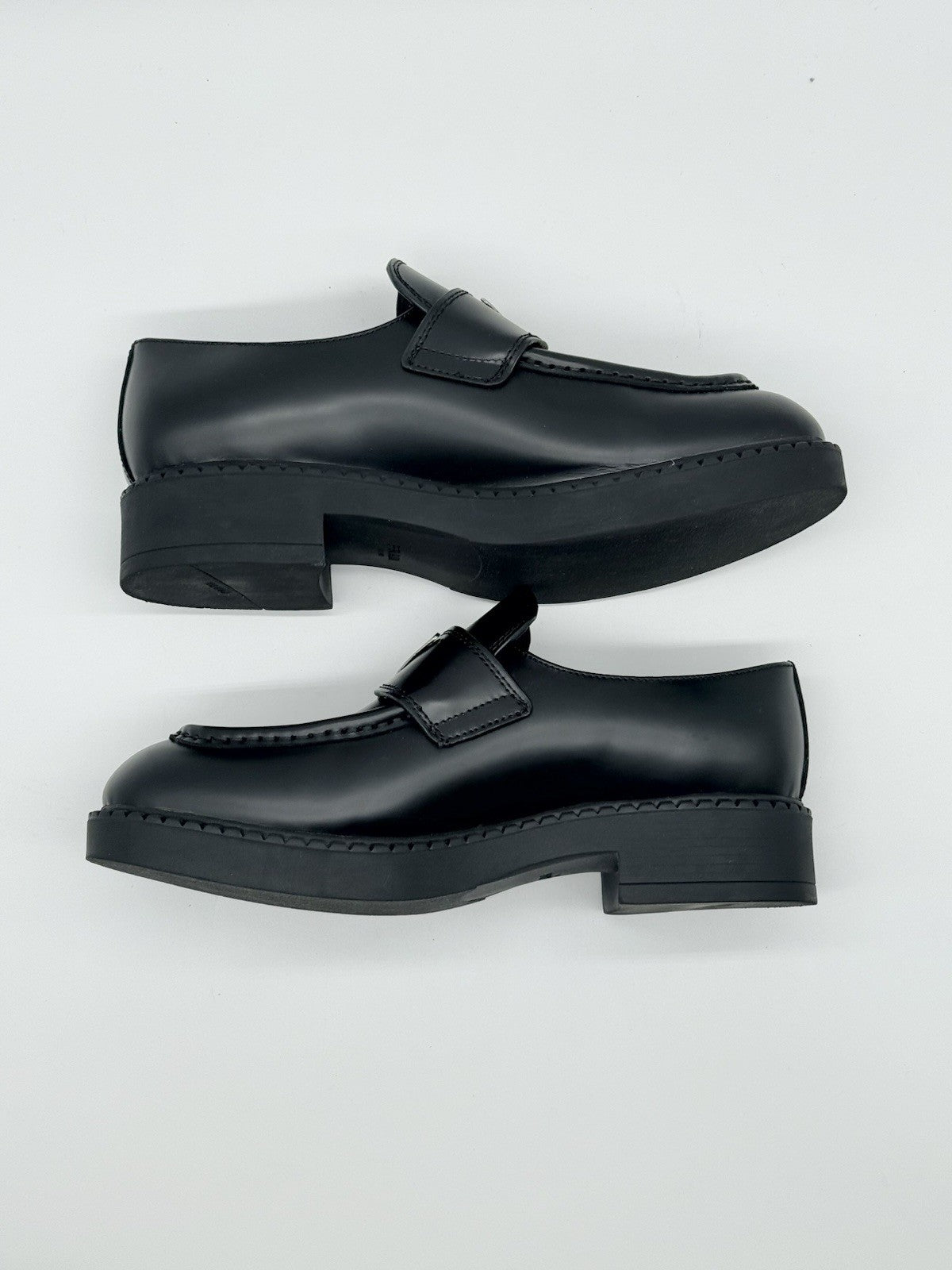 WORN ONCE Size 8 - PRADA Men's Black Leather Logo Slip On Loafers