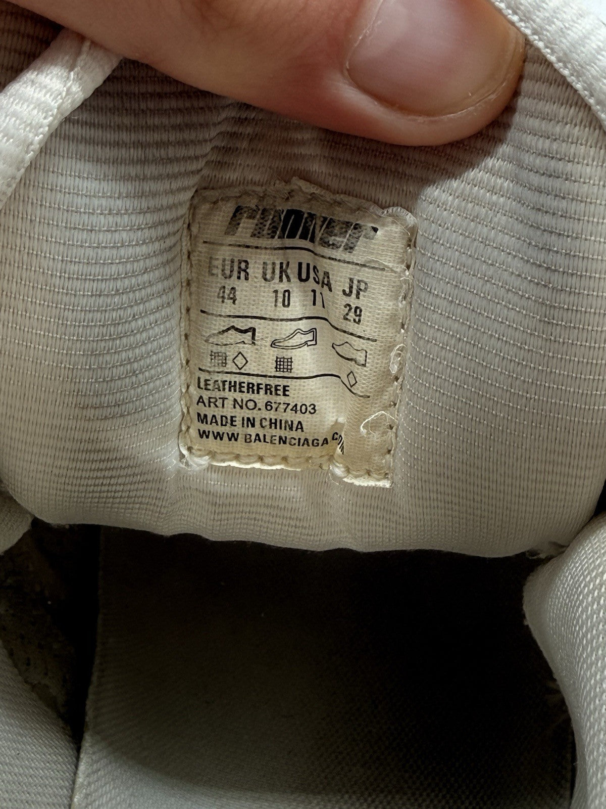 Size 11 - Balenciaga Runner Sneaker White