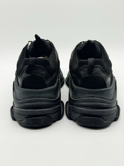 Size 10 - Balenciaga Triple S Sneaker Triple Black