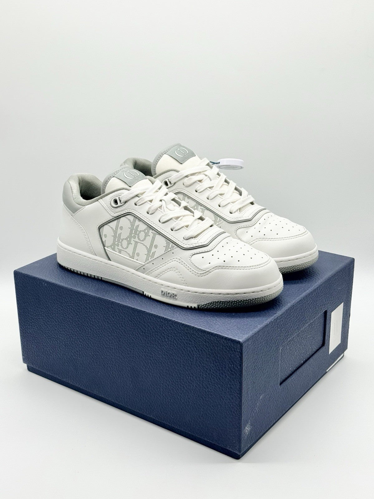Size 8 - Dior B27 Low Dior Oblique Galaxy - White