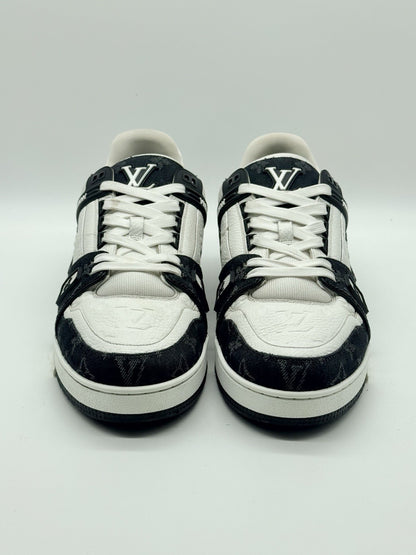 Size 11 - Louis Vuitton Trainer Low Black White