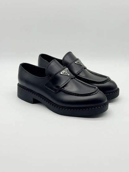 WORN ONCE Size 8 - PRADA Men's Black Leather Logo Slip On Loafers