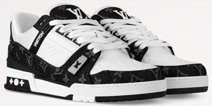 Size 9.5 - Louis Vuitton Trainer Low White Black